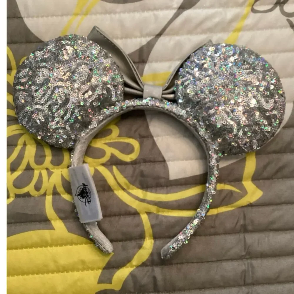 NWOT Disney Parks Snow White Magic Mirror Metallic Evil Queen Ear Headband